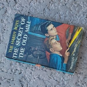Book! The Hardy Boys The Secret of the Old Mill